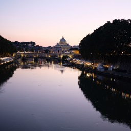קפיצה קצרה לרומא